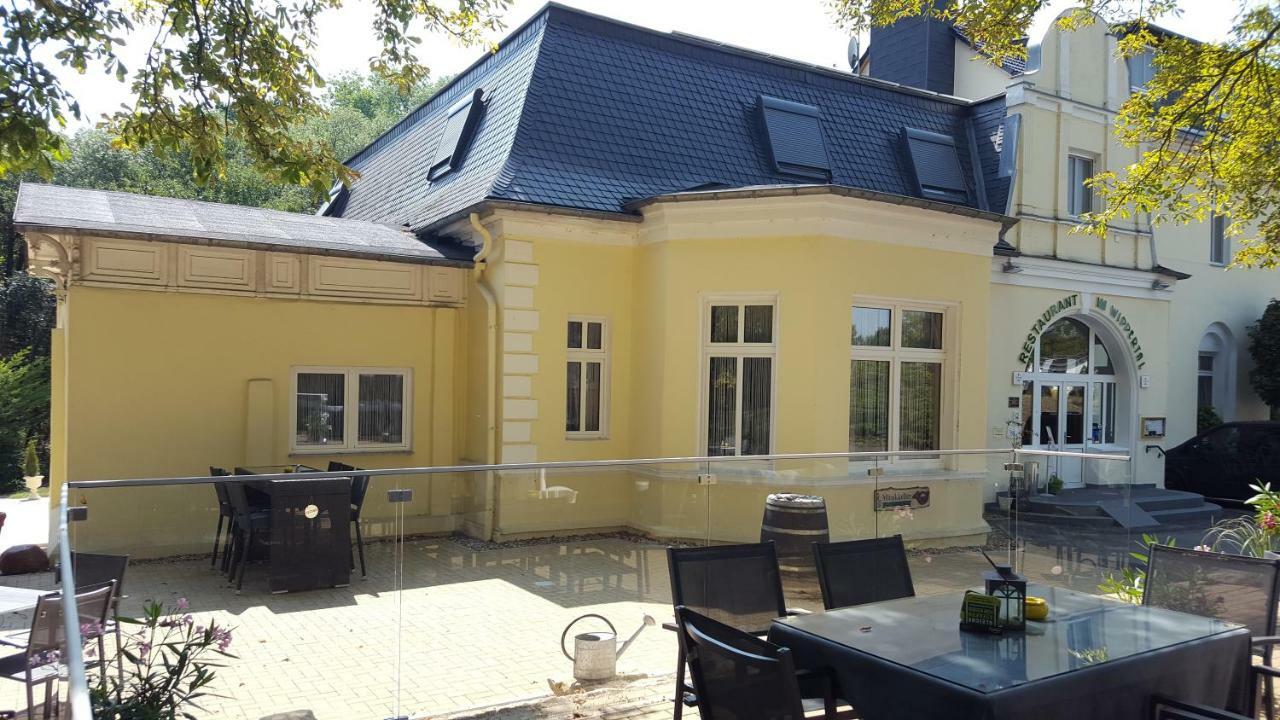 Hotel Wippertal - Voll Klimatisiert Bernburg Exterior foto